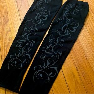 Decorative black leg warmers dancewear